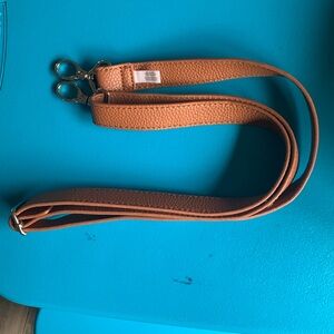 Studio Thirty-One strap